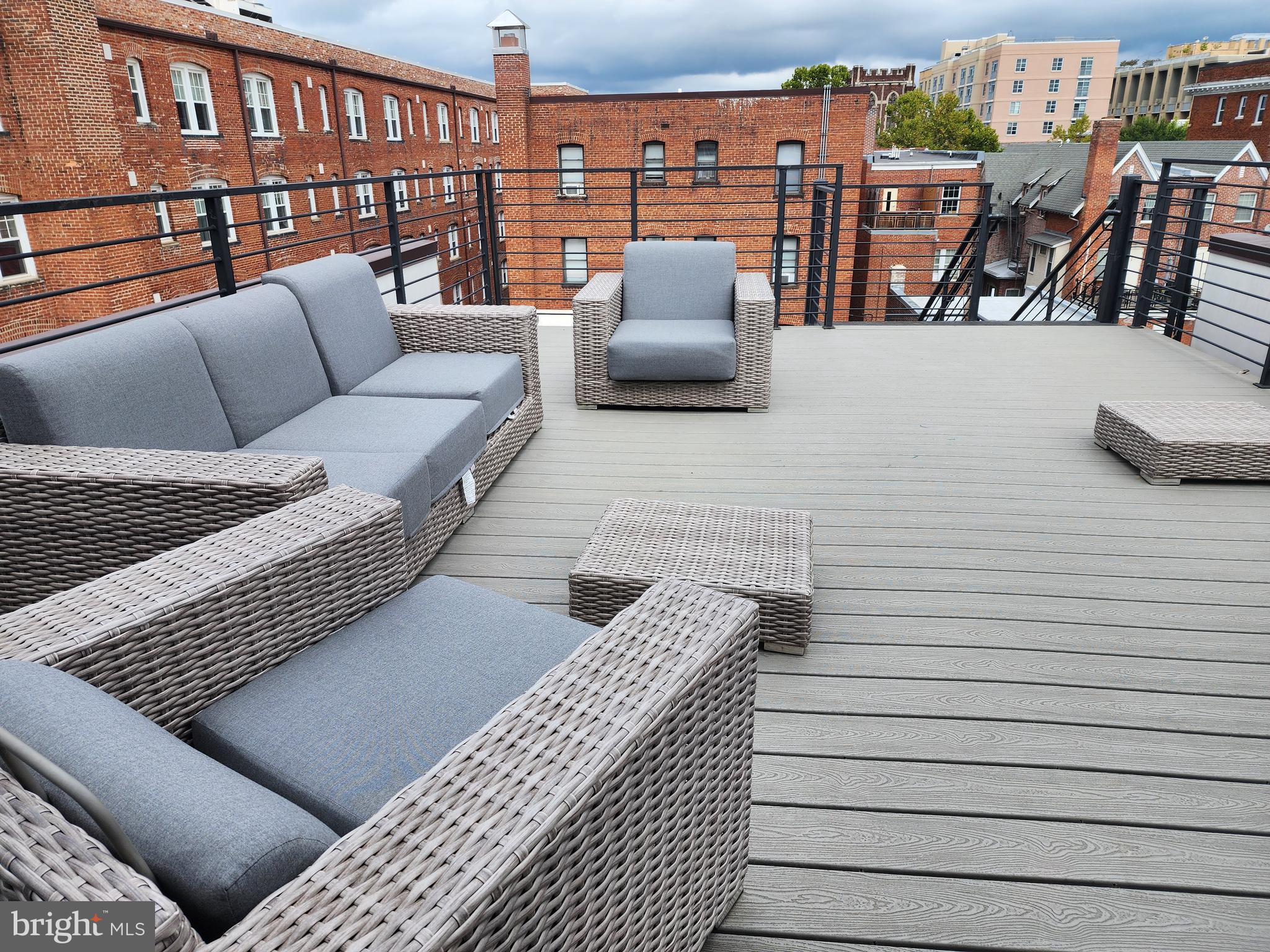 1465 HARVARD ST NW #B101