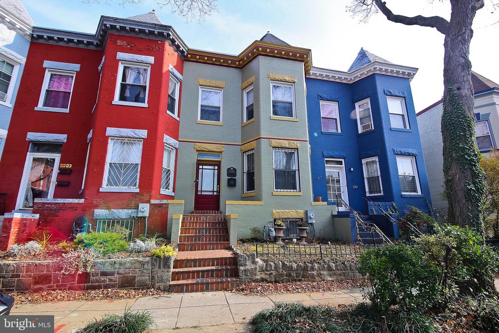 2221 FLAGLER PL NW