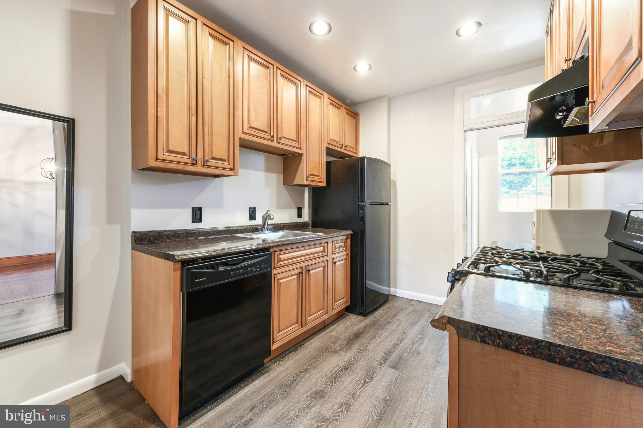 2221 FLAGLER PL NW