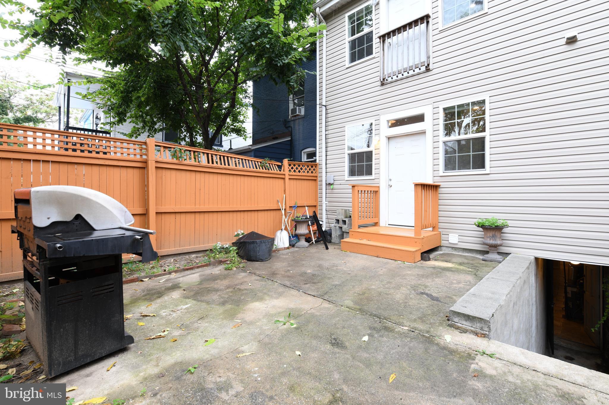 2221 FLAGLER PL NW
