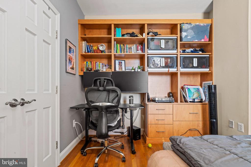 1312 EUCLID ST NW #4