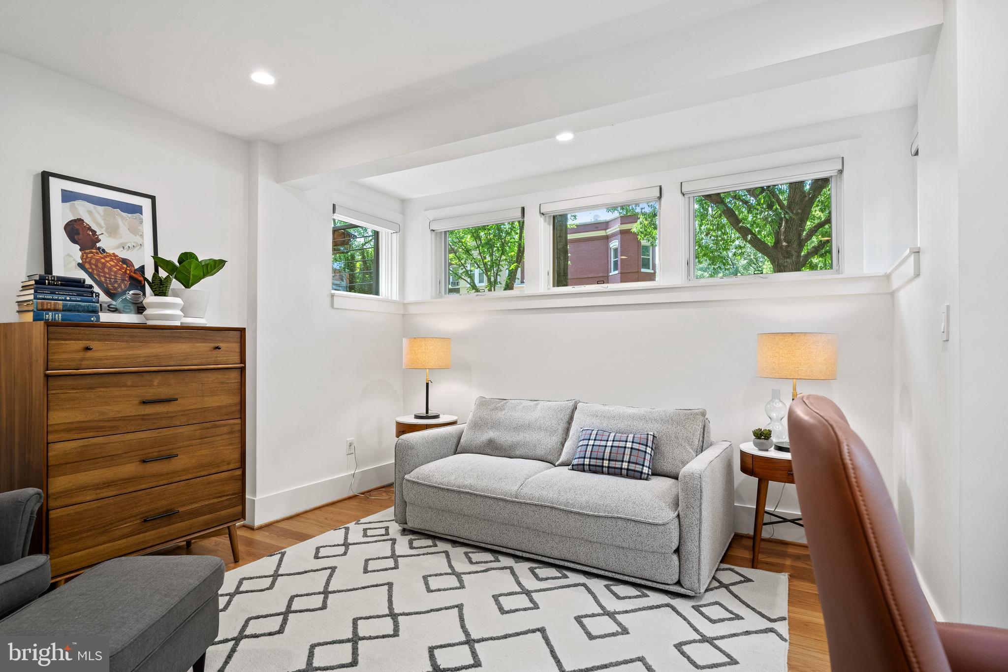 1401 South Carolina Ave SE #1