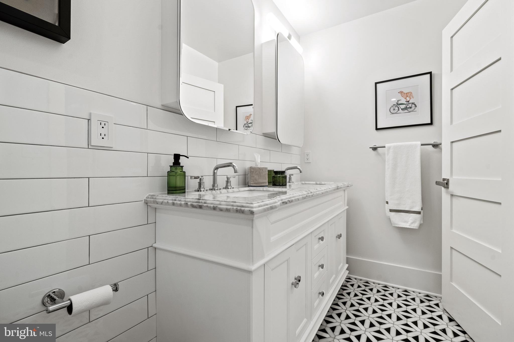 1401 South Carolina Ave SE #1