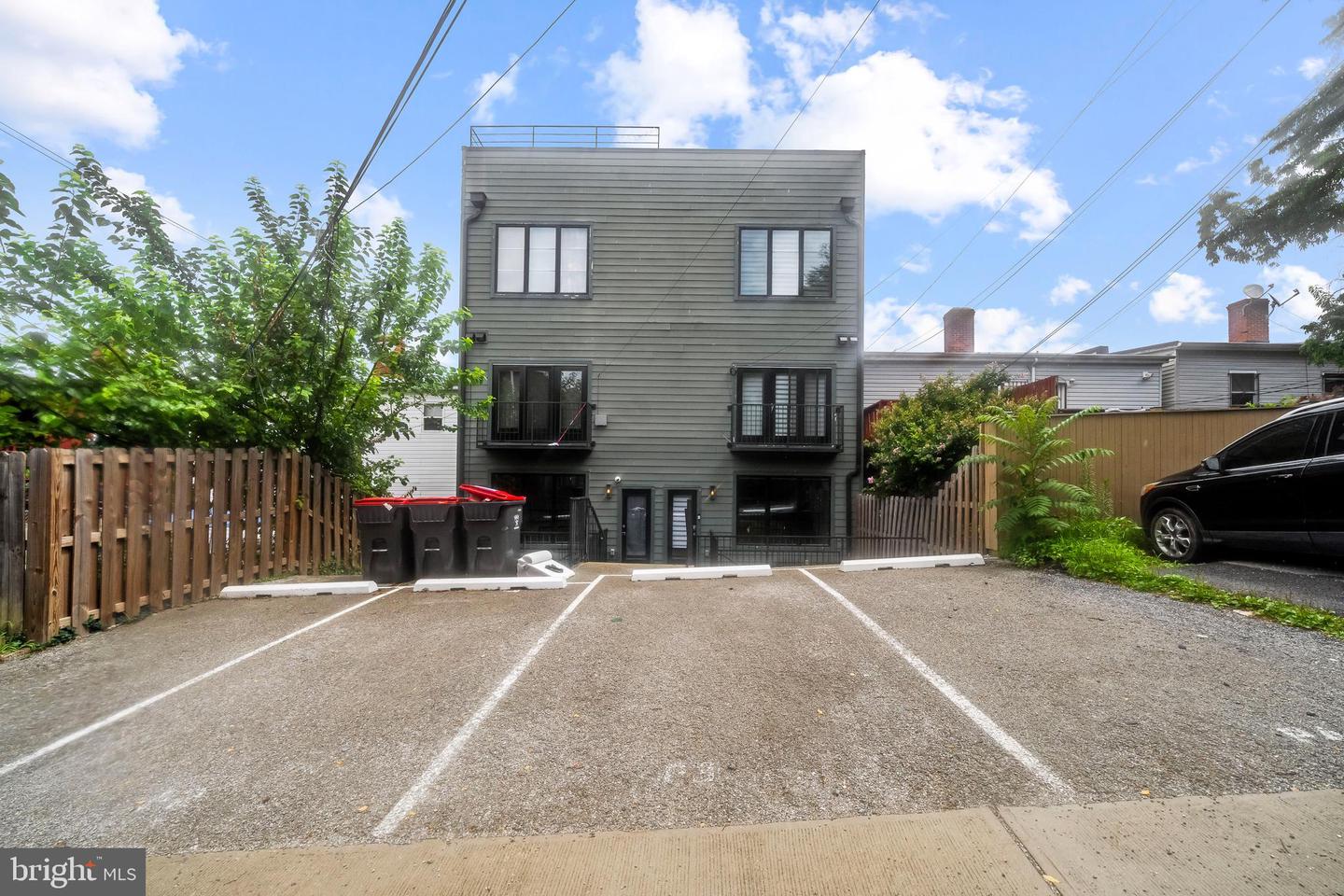 1223 Meigs Pl NE