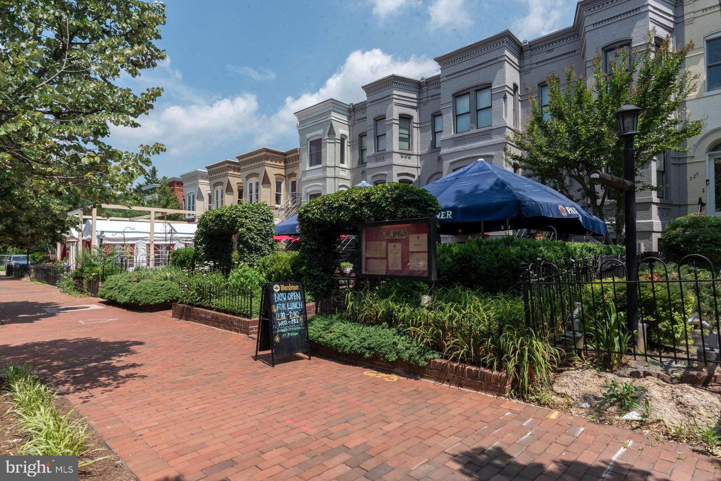 305 C ST NE #104