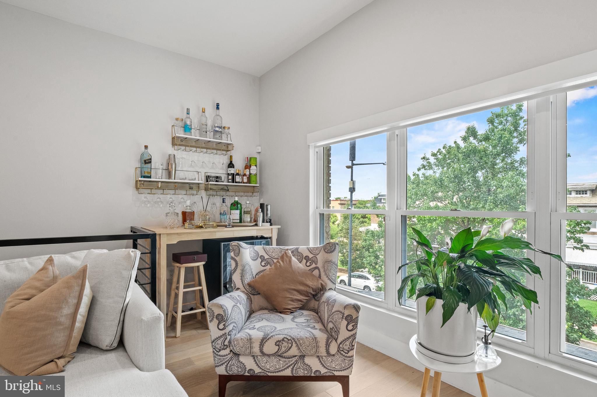1509 D St NE #2