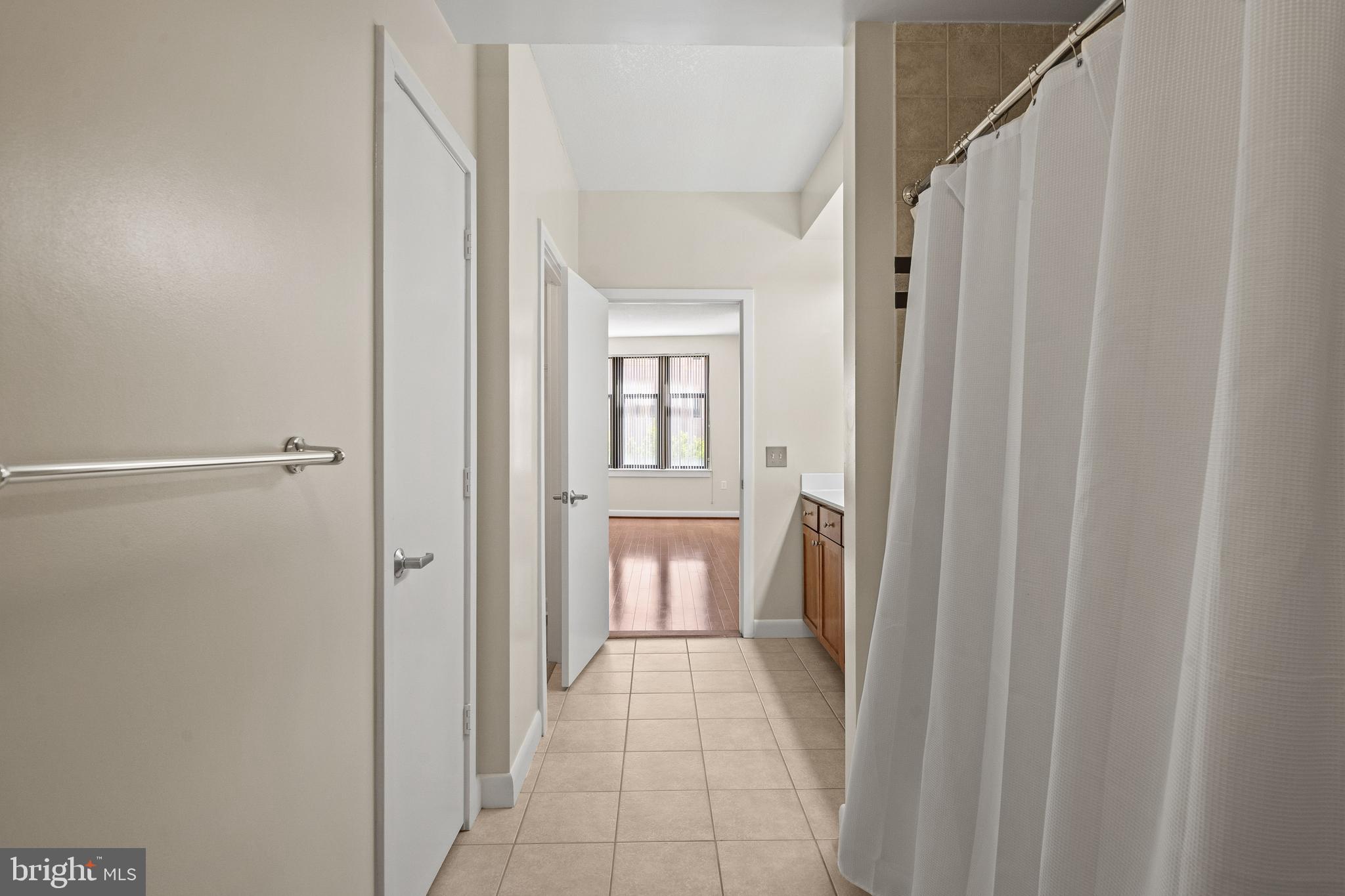 400 MASSACHUSETTS AVENUE NW 421