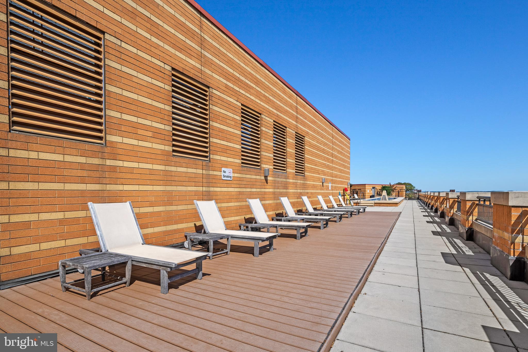 400 MASSACHUSETTS AVENUE NW 421