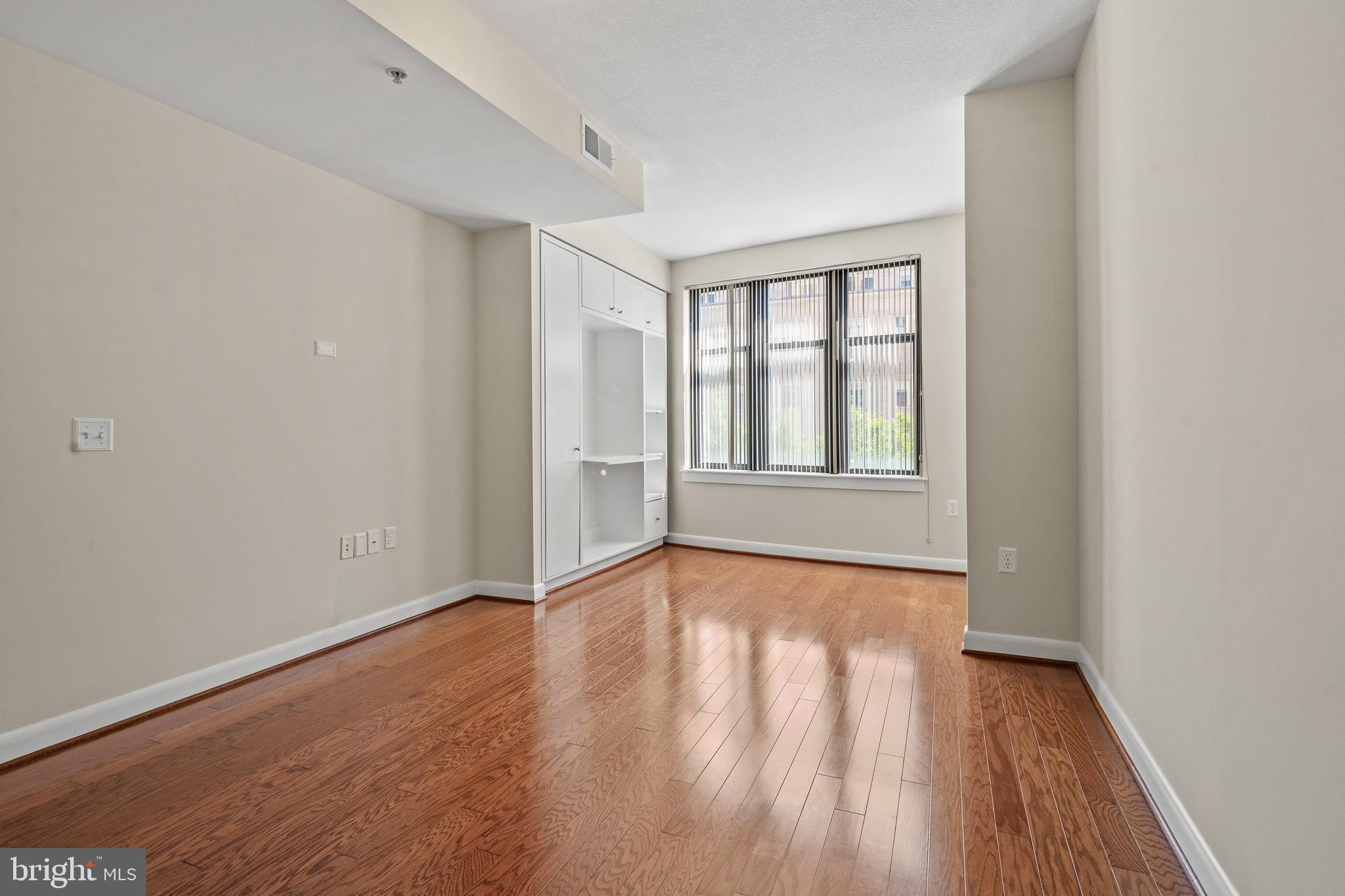 400 MASSACHUSETTS AVENUE NW 421