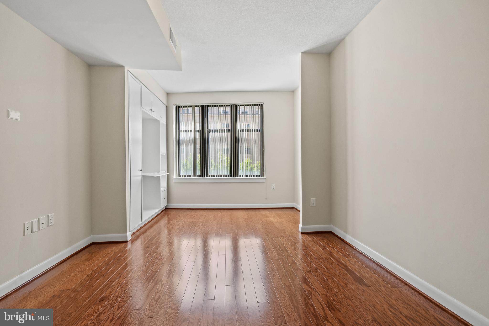 400 MASSACHUSETTS AVENUE NW 421