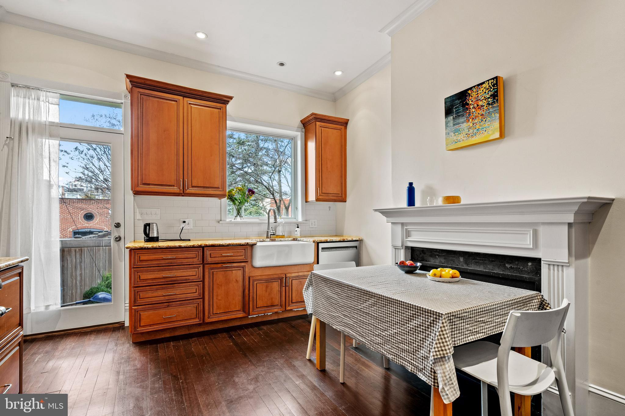 644 INDEPENDENCE AVENUE SE