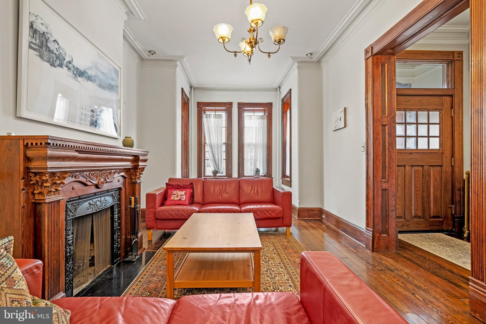 644 INDEPENDENCE AVENUE SE