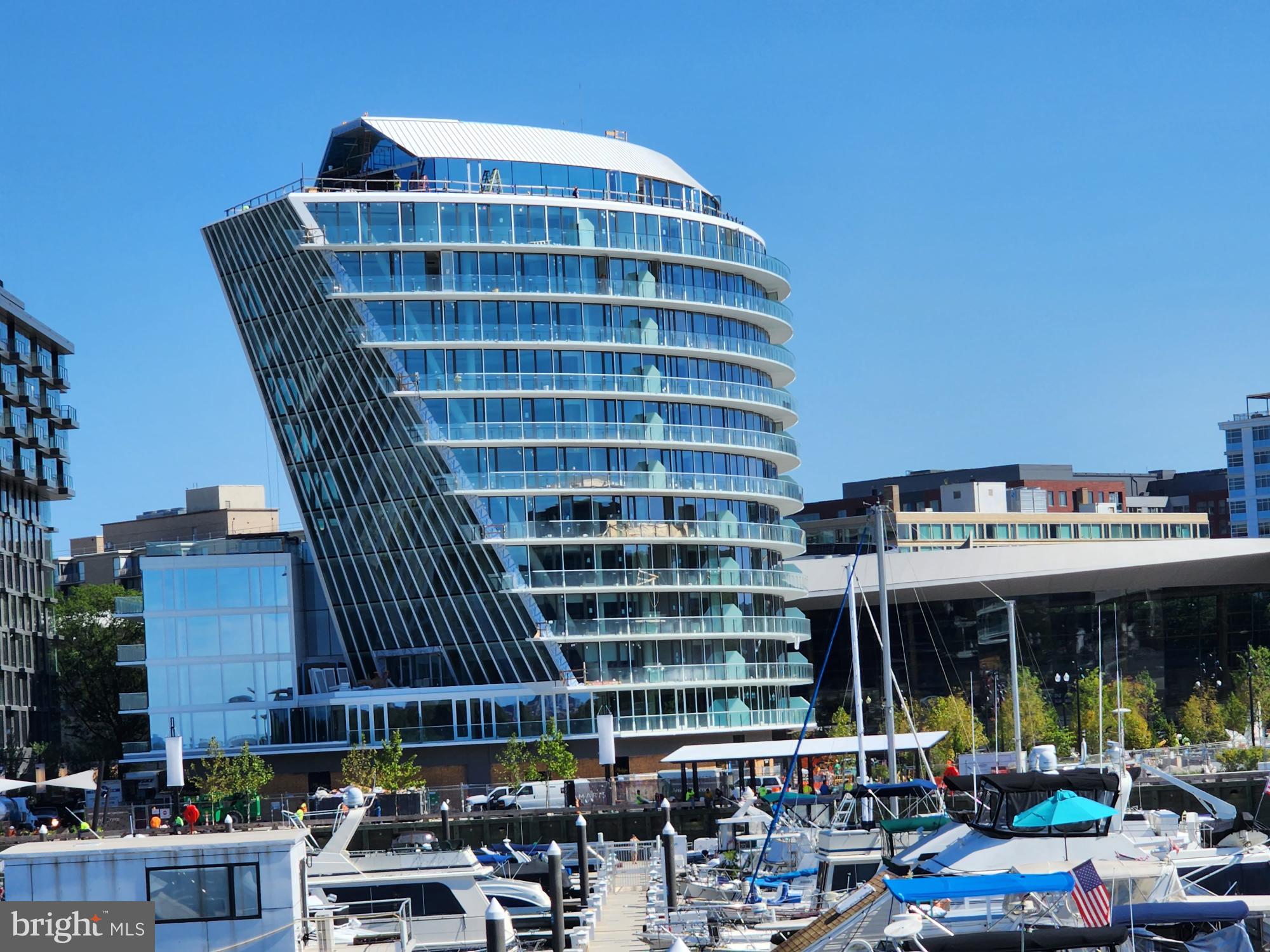 601 WHARF STREET SW 704