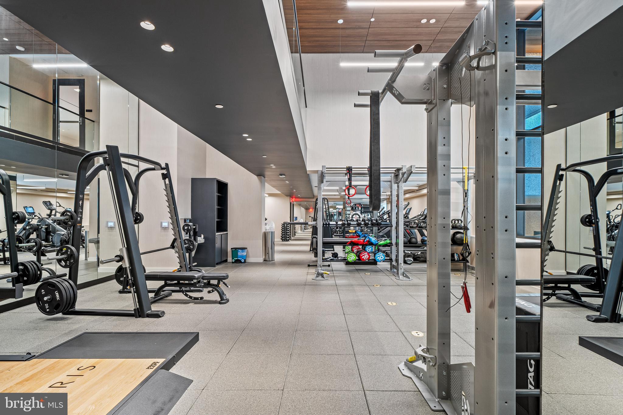 601 WHARF STREET SW 704