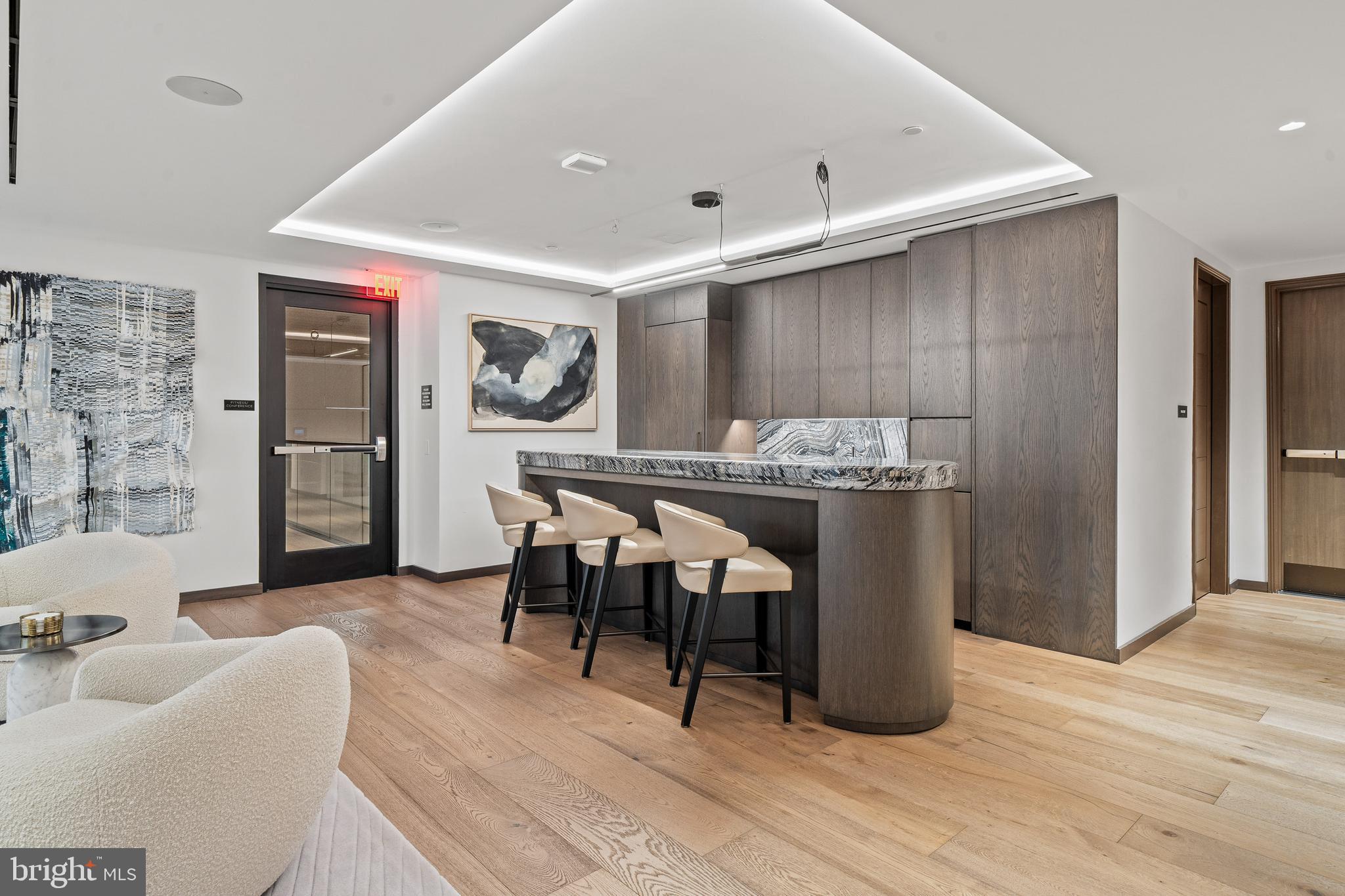 601 WHARF STREET SW 704