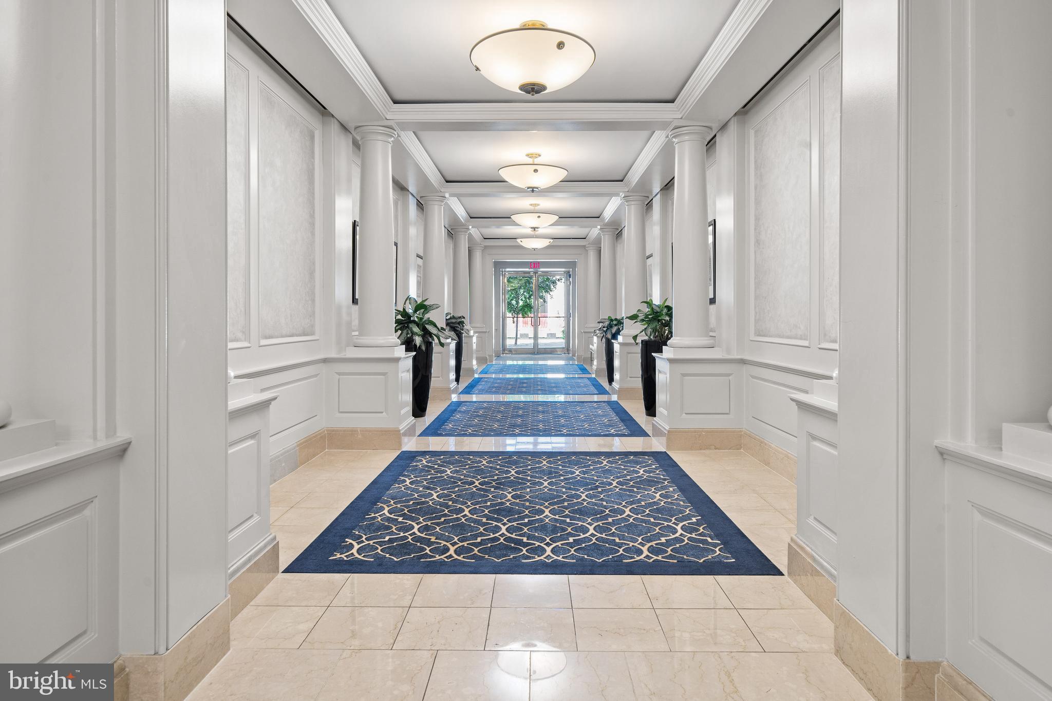 701 PENNSYLVANIA AVENUE NW 1221