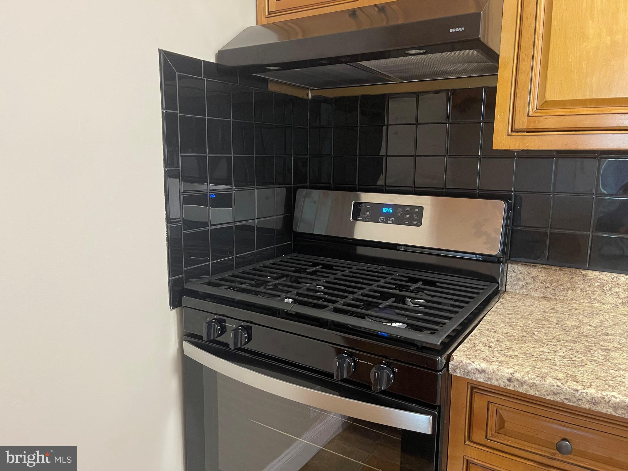 2921 PENNSYLVANIA AVENUE SE 4