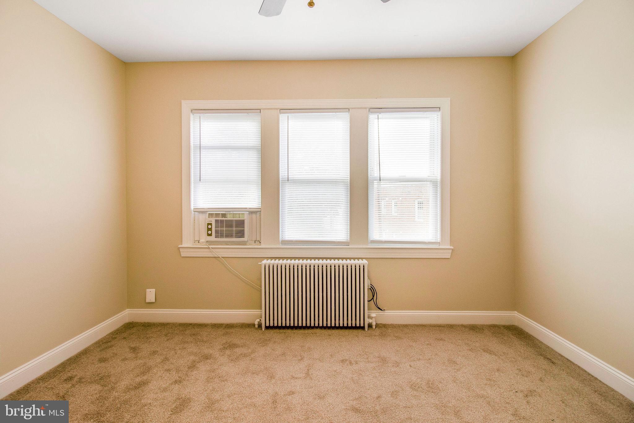 2921 PENNSYLVANIA AVENUE SE 4