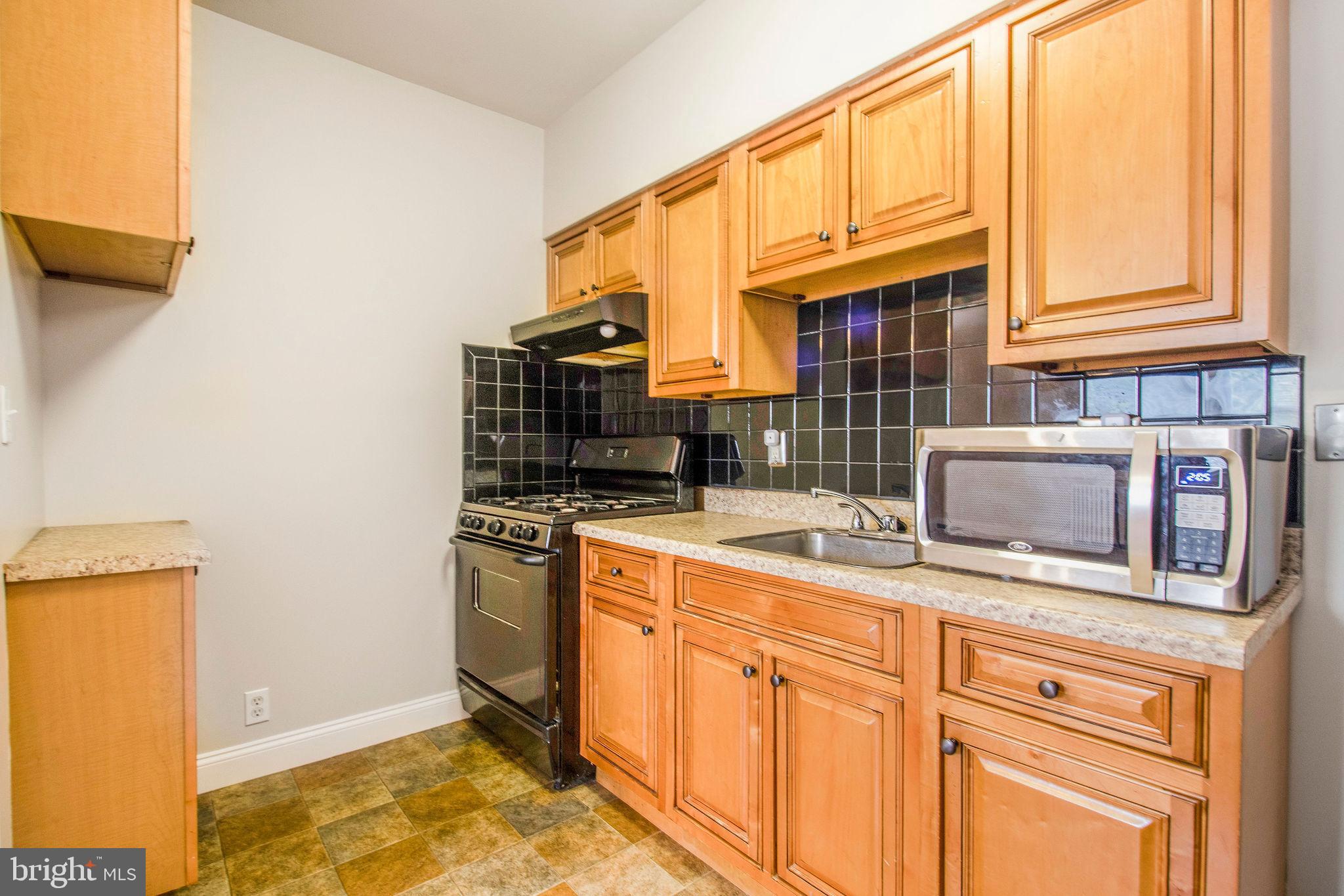 2921 PENNSYLVANIA AVENUE SE 4