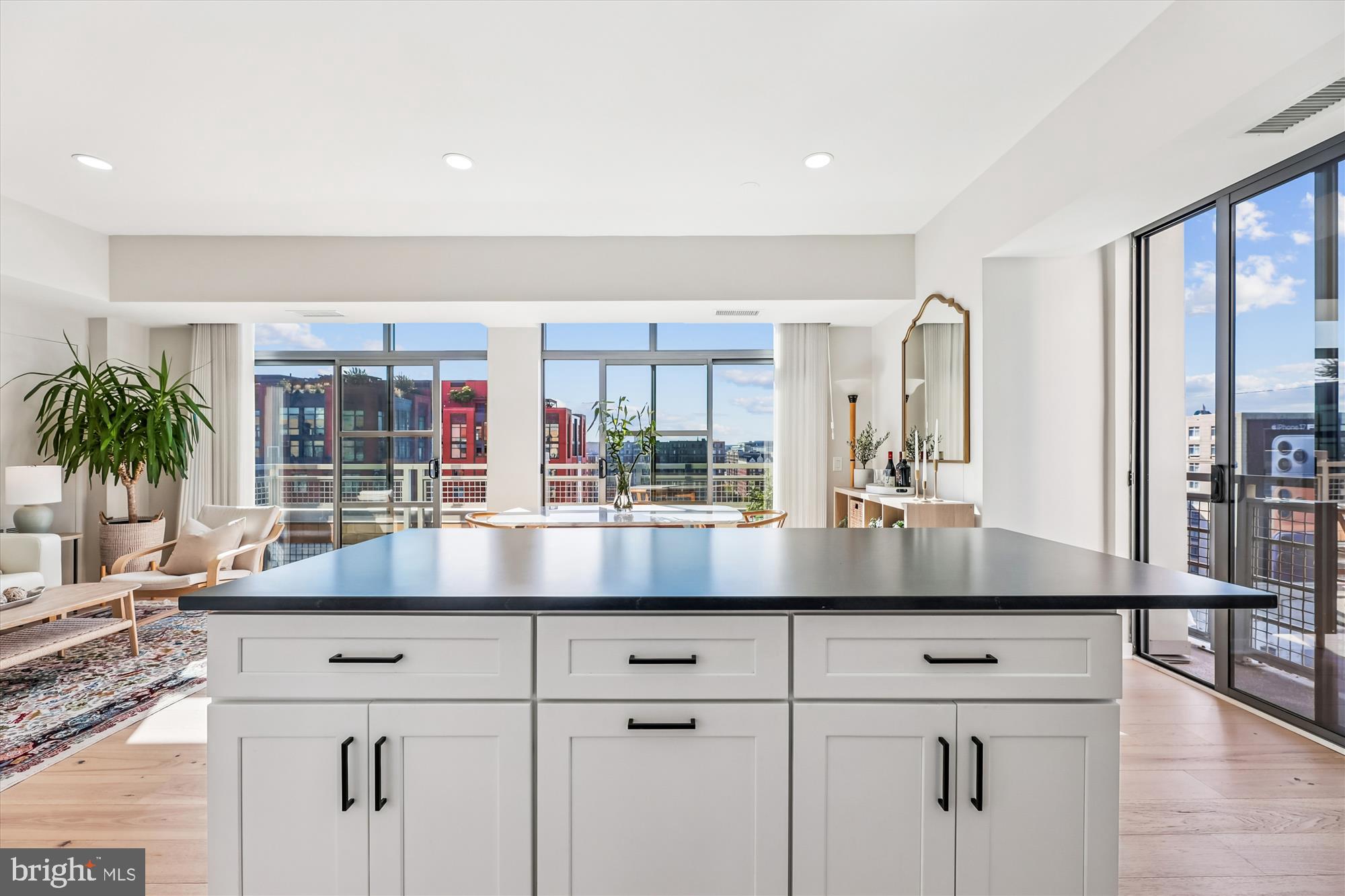 475 K STREET NW 1116