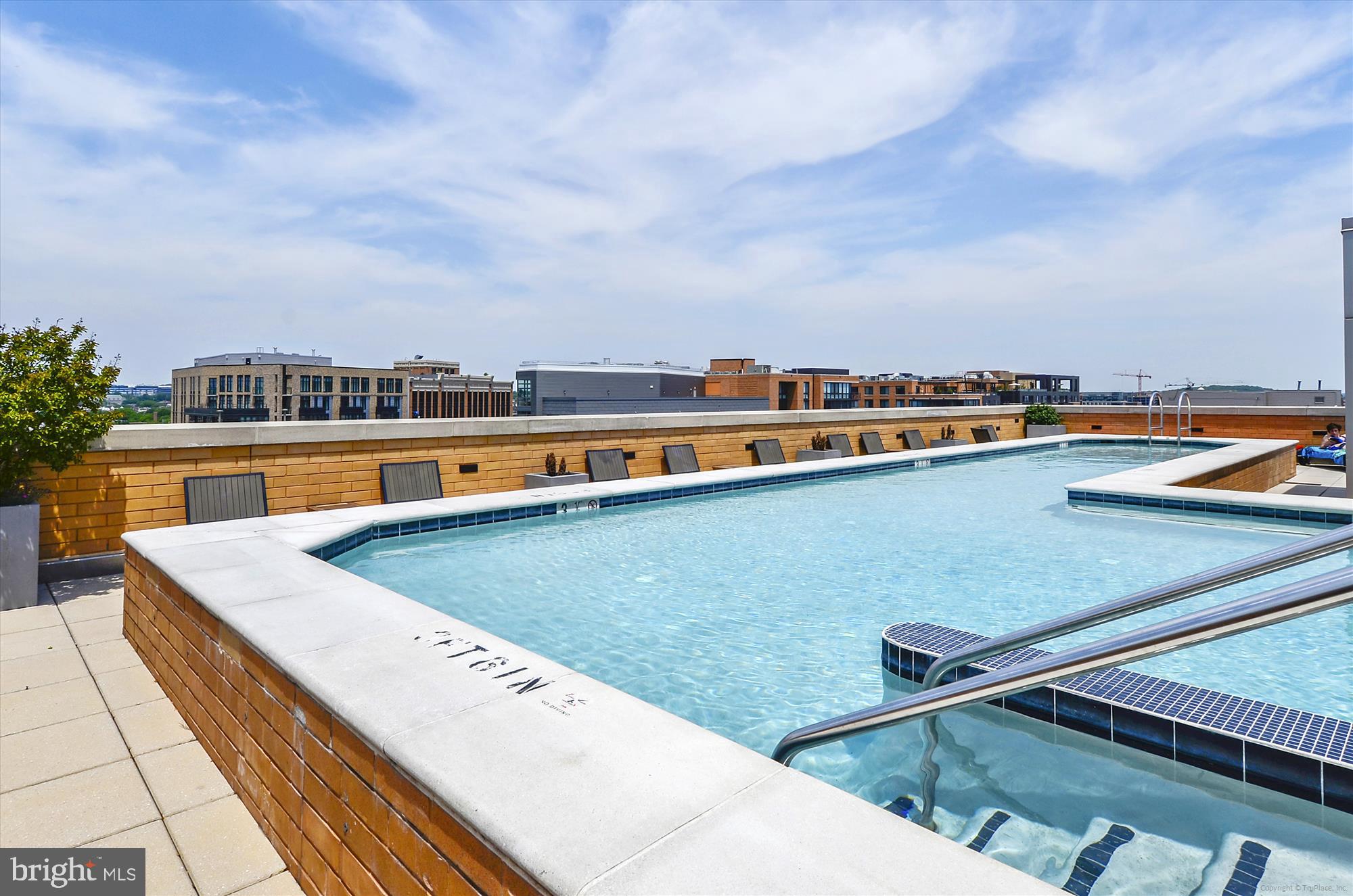 475 K STREET NW 1116