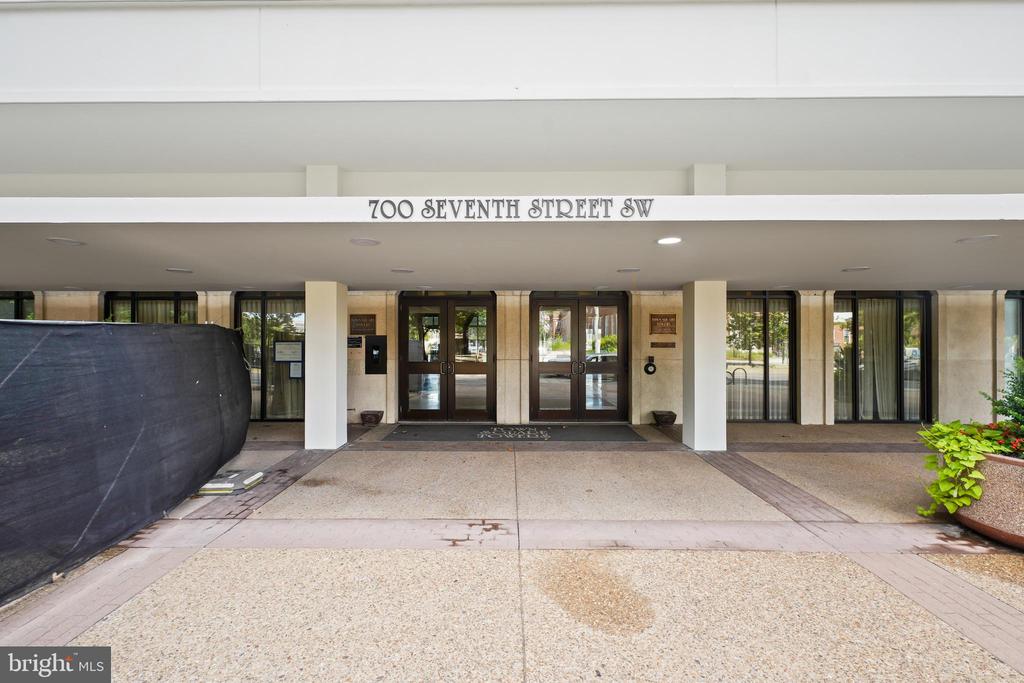 700 7TH STREET SW 110