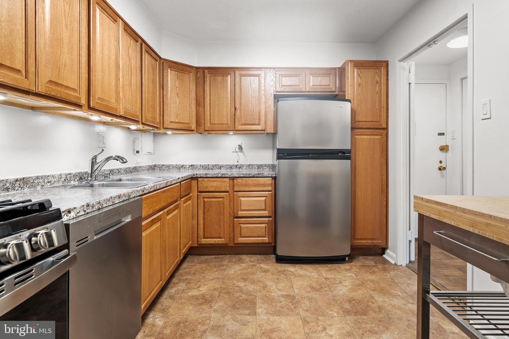 700 7TH STREET SW 110
