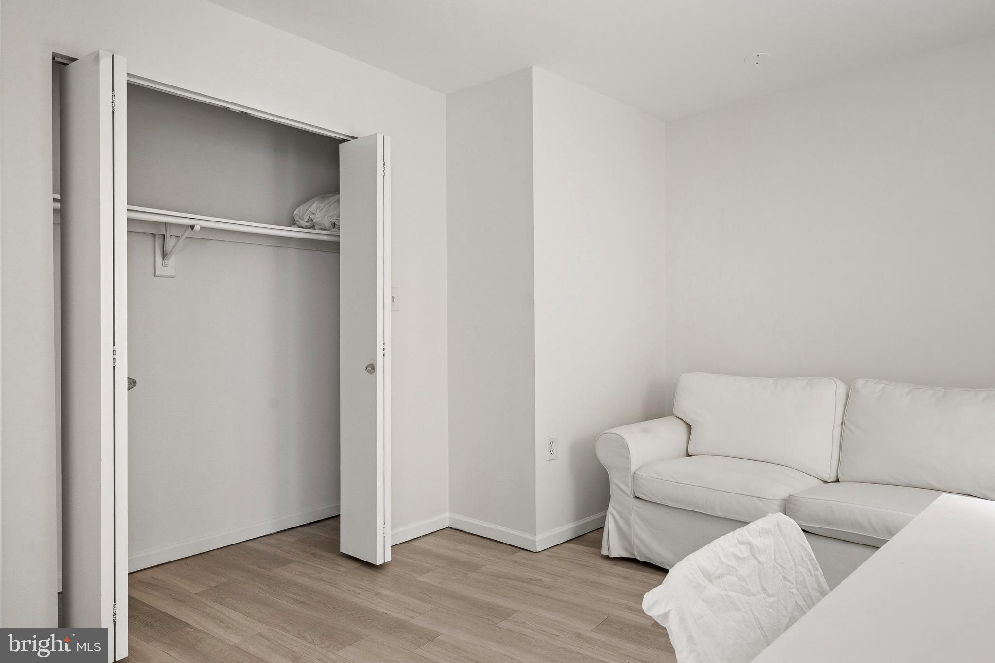 1239 VERMONT AVENUE NW 1009