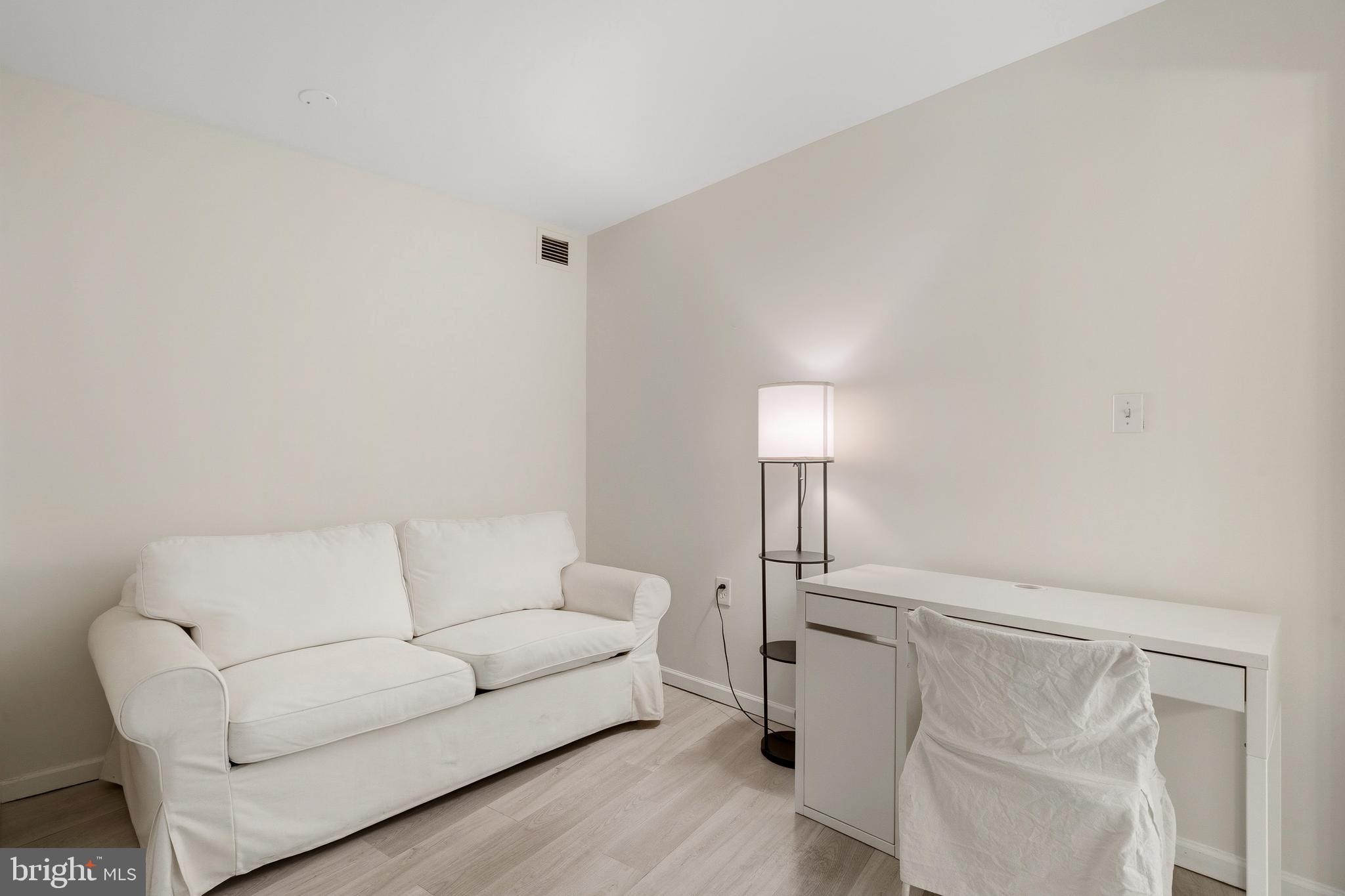 1239 VERMONT AVENUE NW 1009