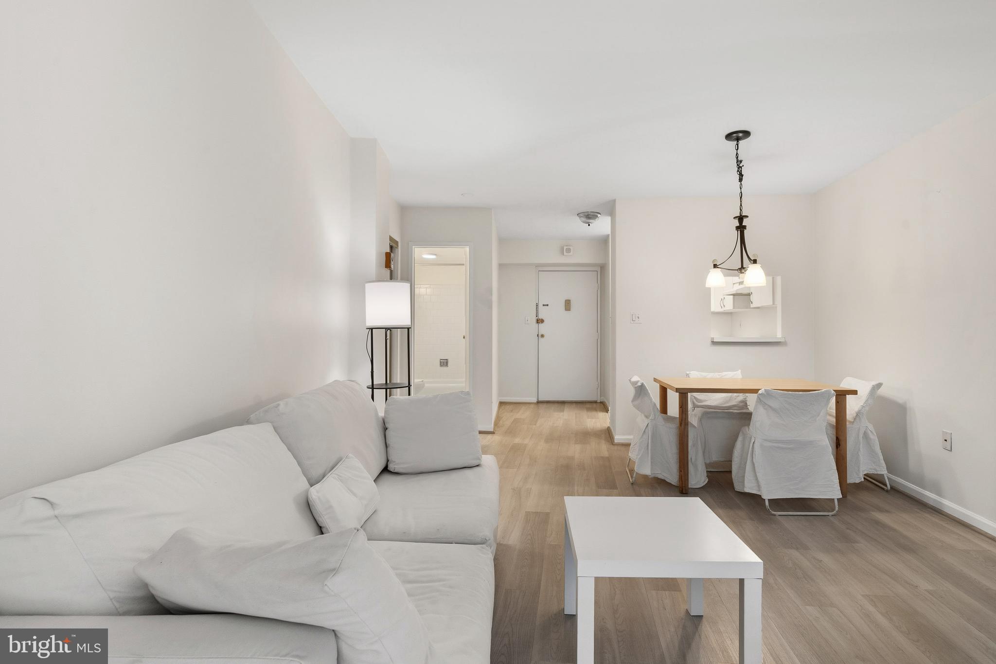 1239 VERMONT AVENUE NW 1009