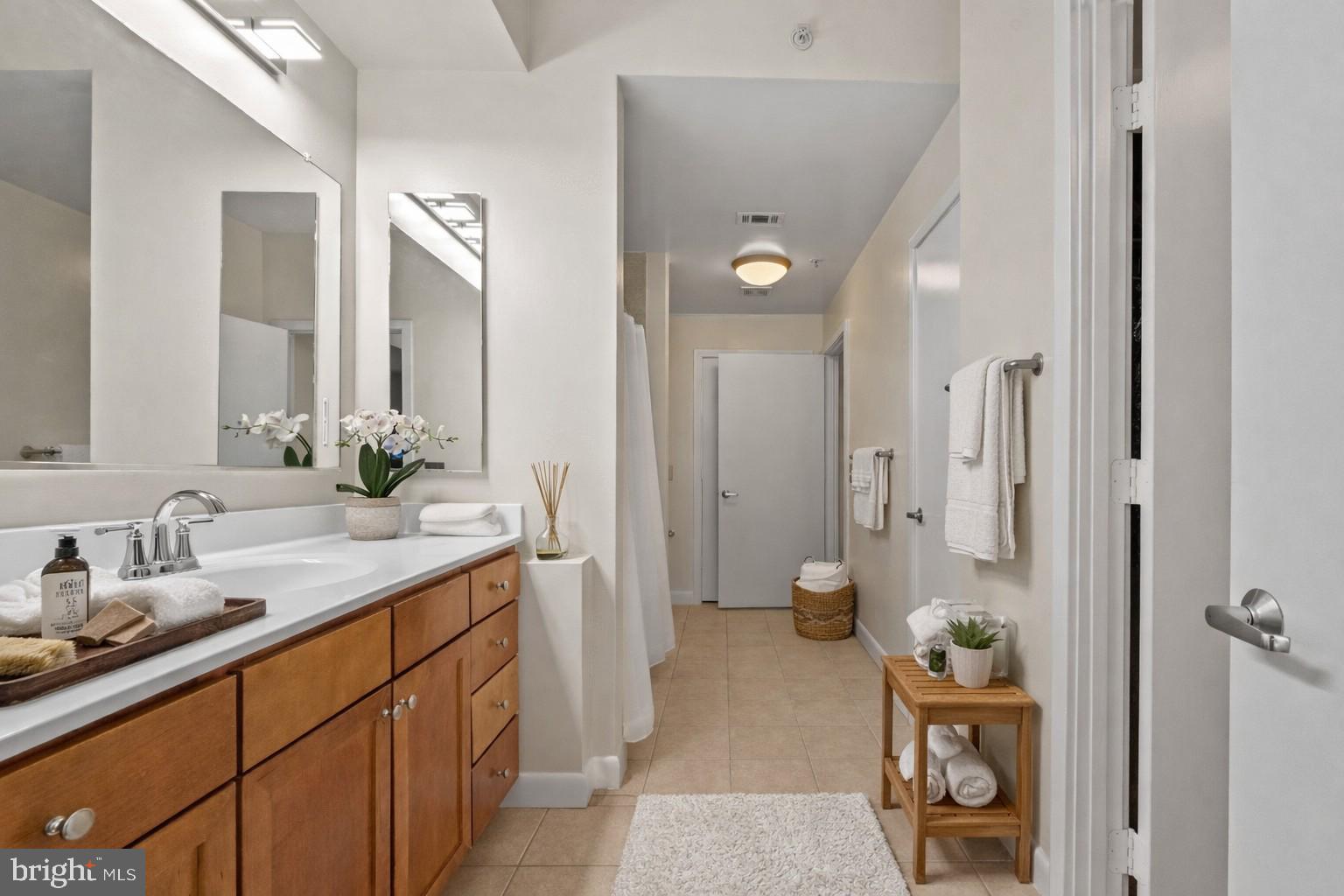 400 MASSACHUSETTS AVENUE NW 421