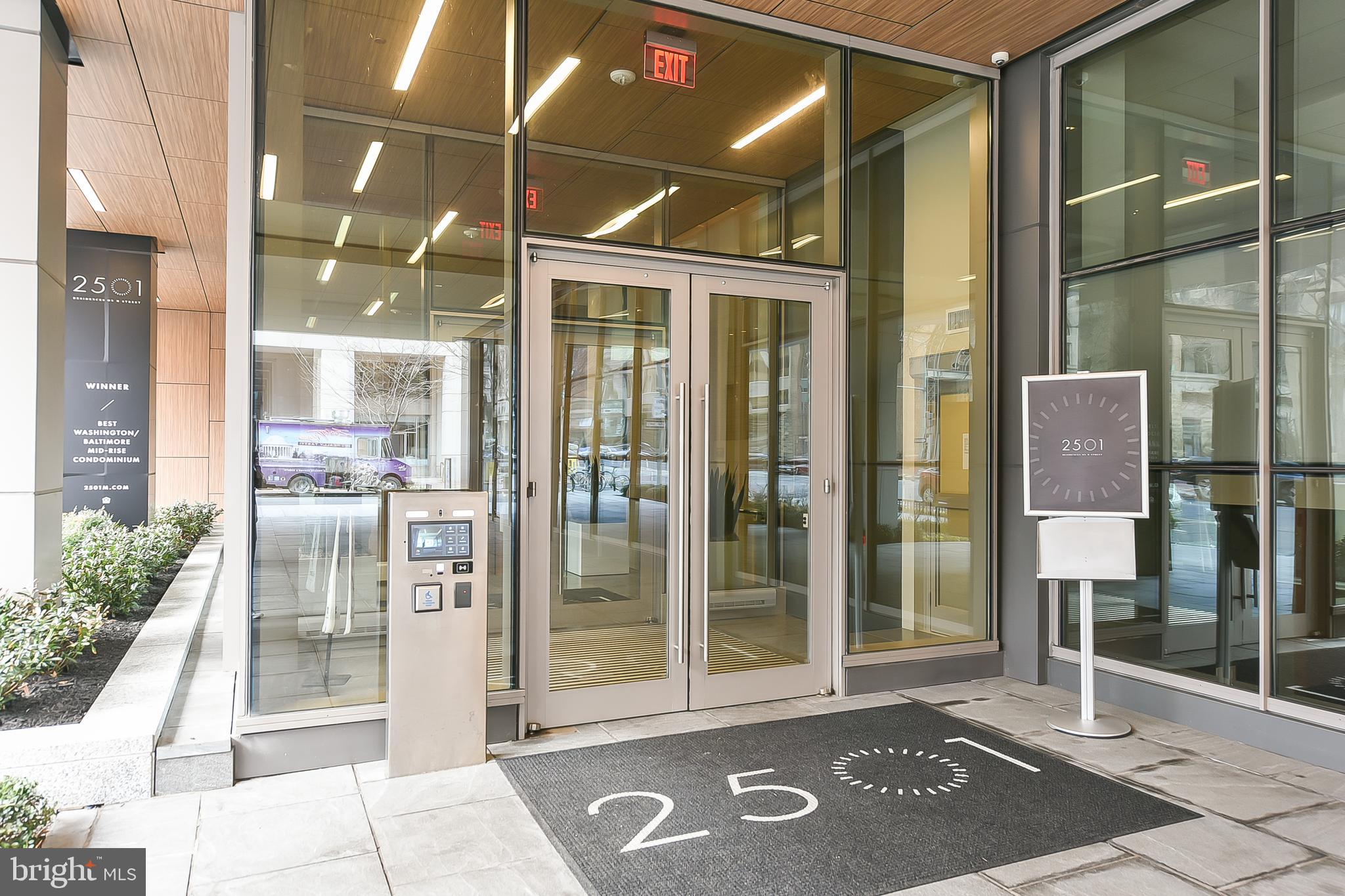 2501 M STREET NW 306