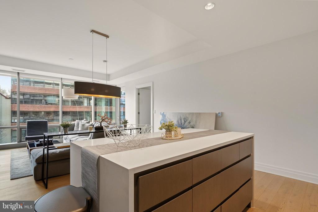 2501 M STREET NW 306