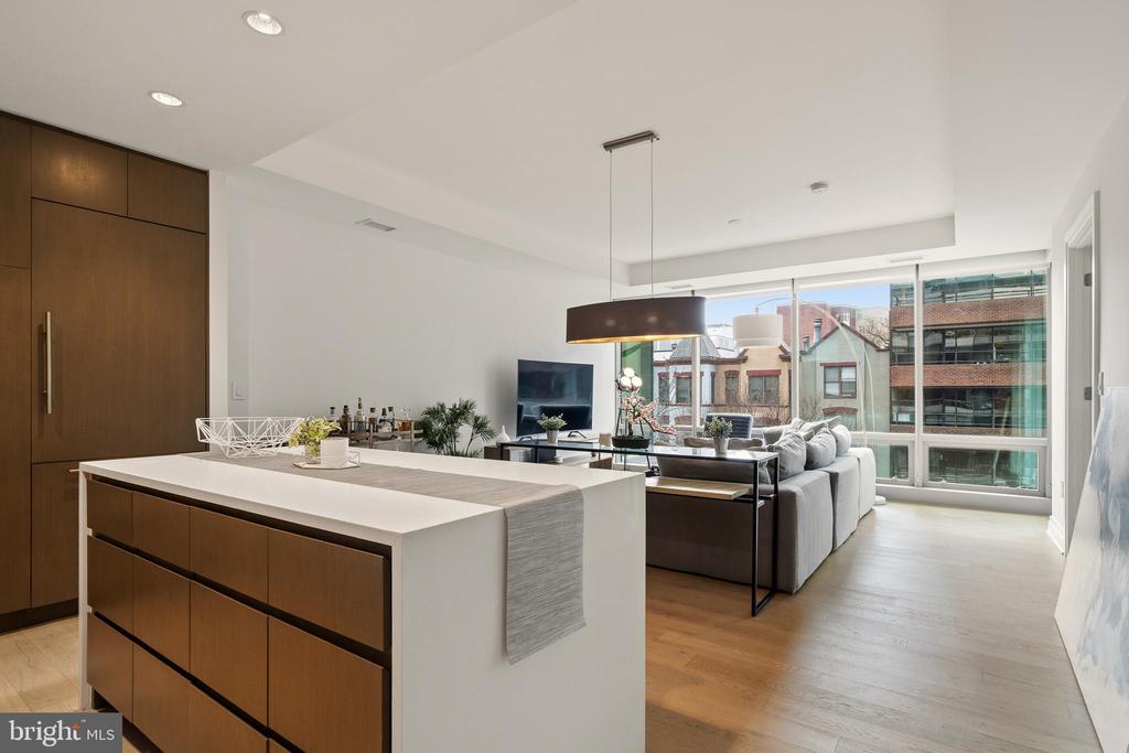 2501 M STREET NW 306