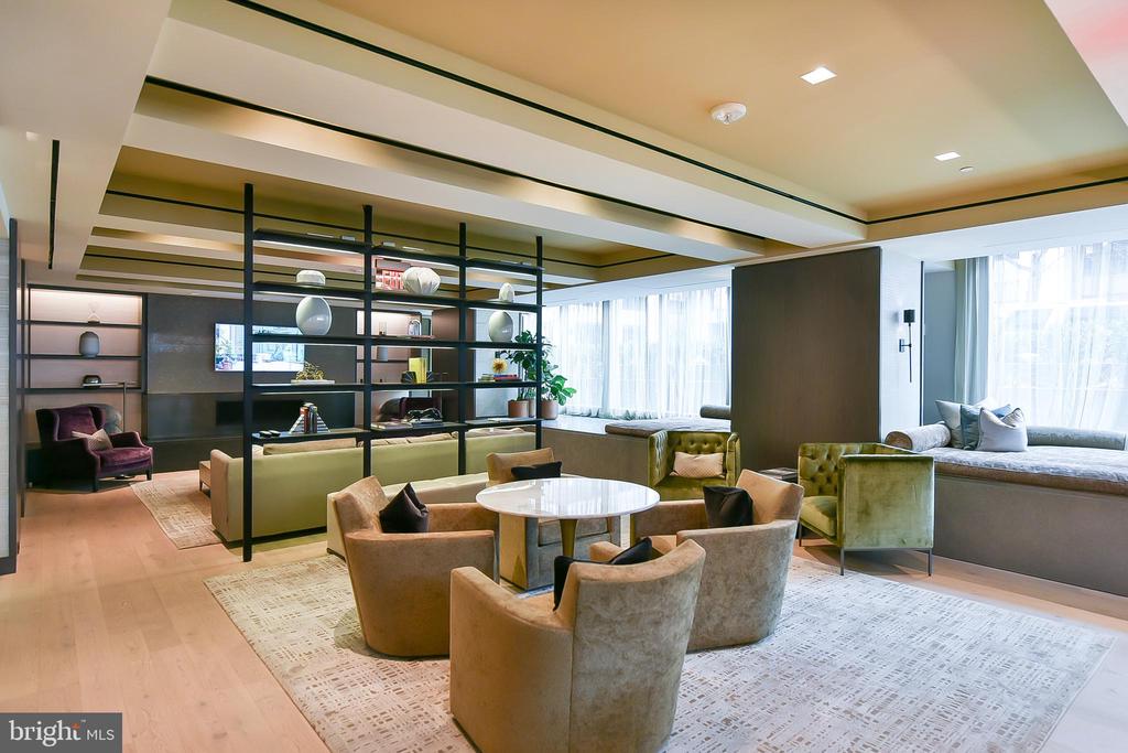2501 M STREET NW 306