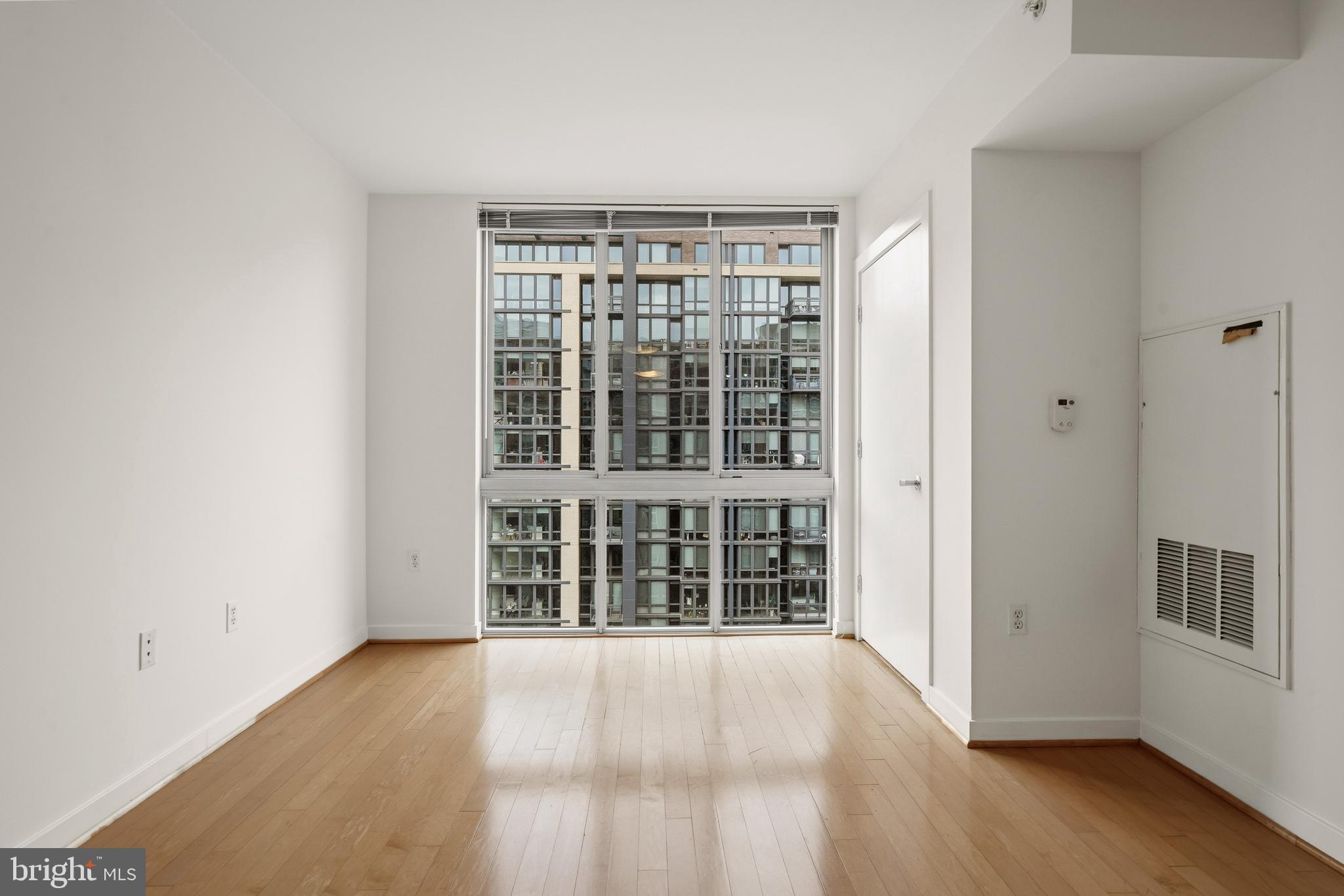 1000 NEW JERSEY AVENUE SE 908