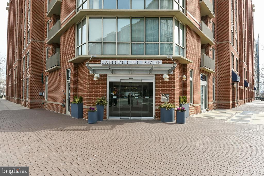 1000 NEW JERSEY AVENUE SE 908