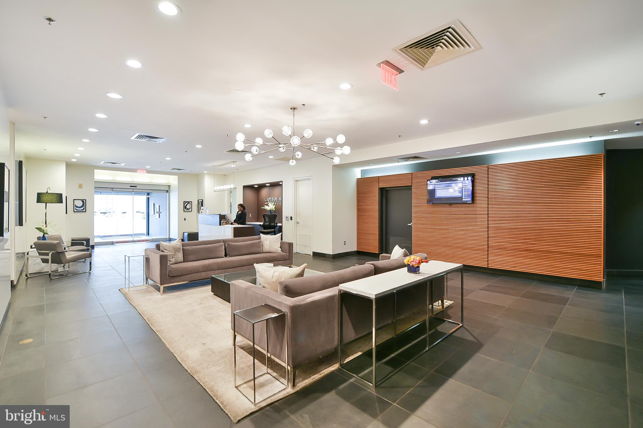 1000 NEW JERSEY AVENUE SE 908