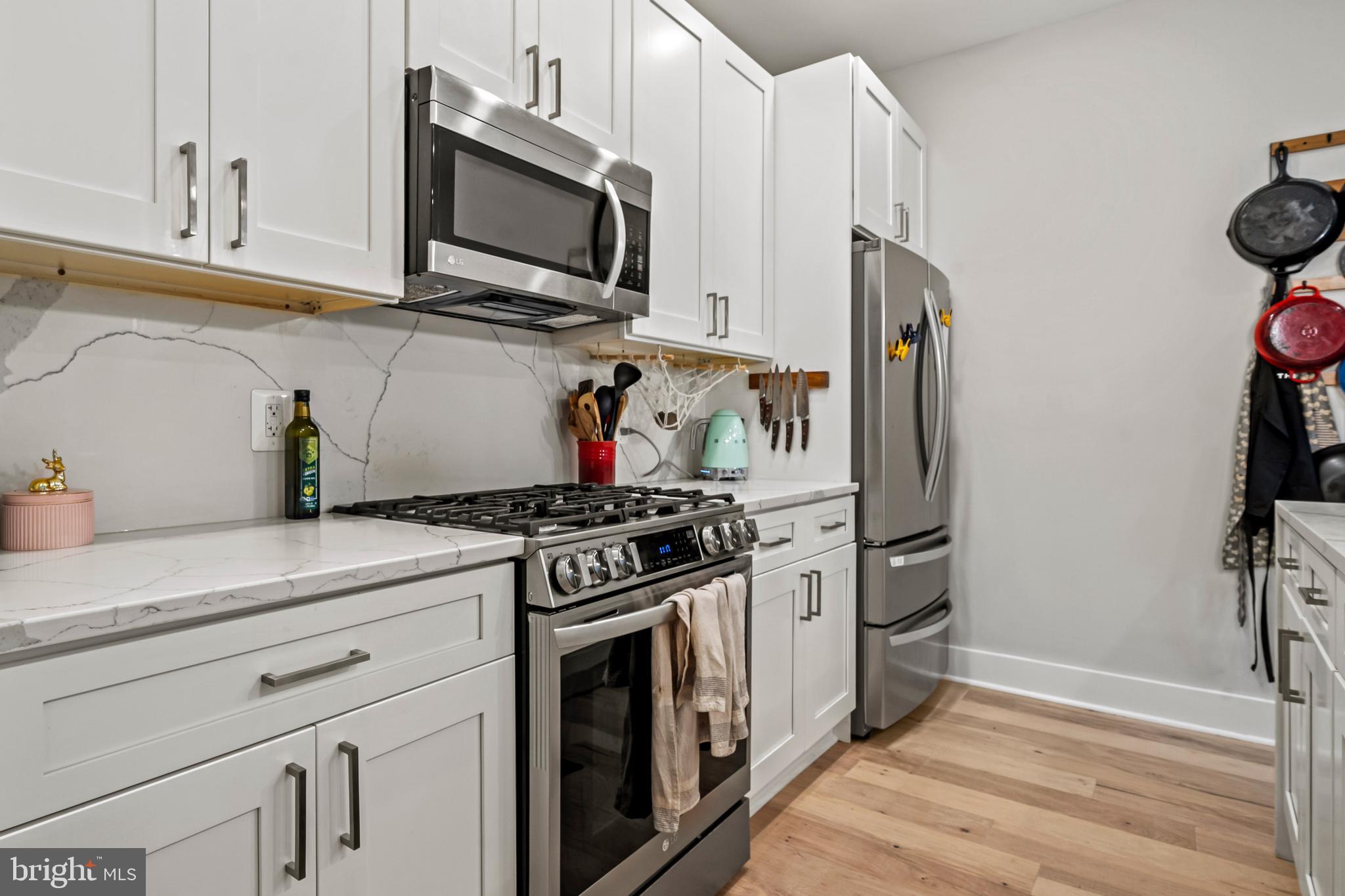 1223 MEIGS PLACE NE 101