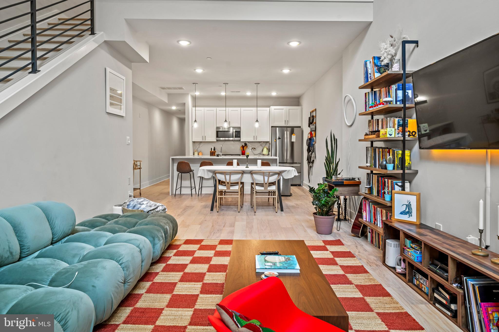 1223 MEIGS PLACE NE 101