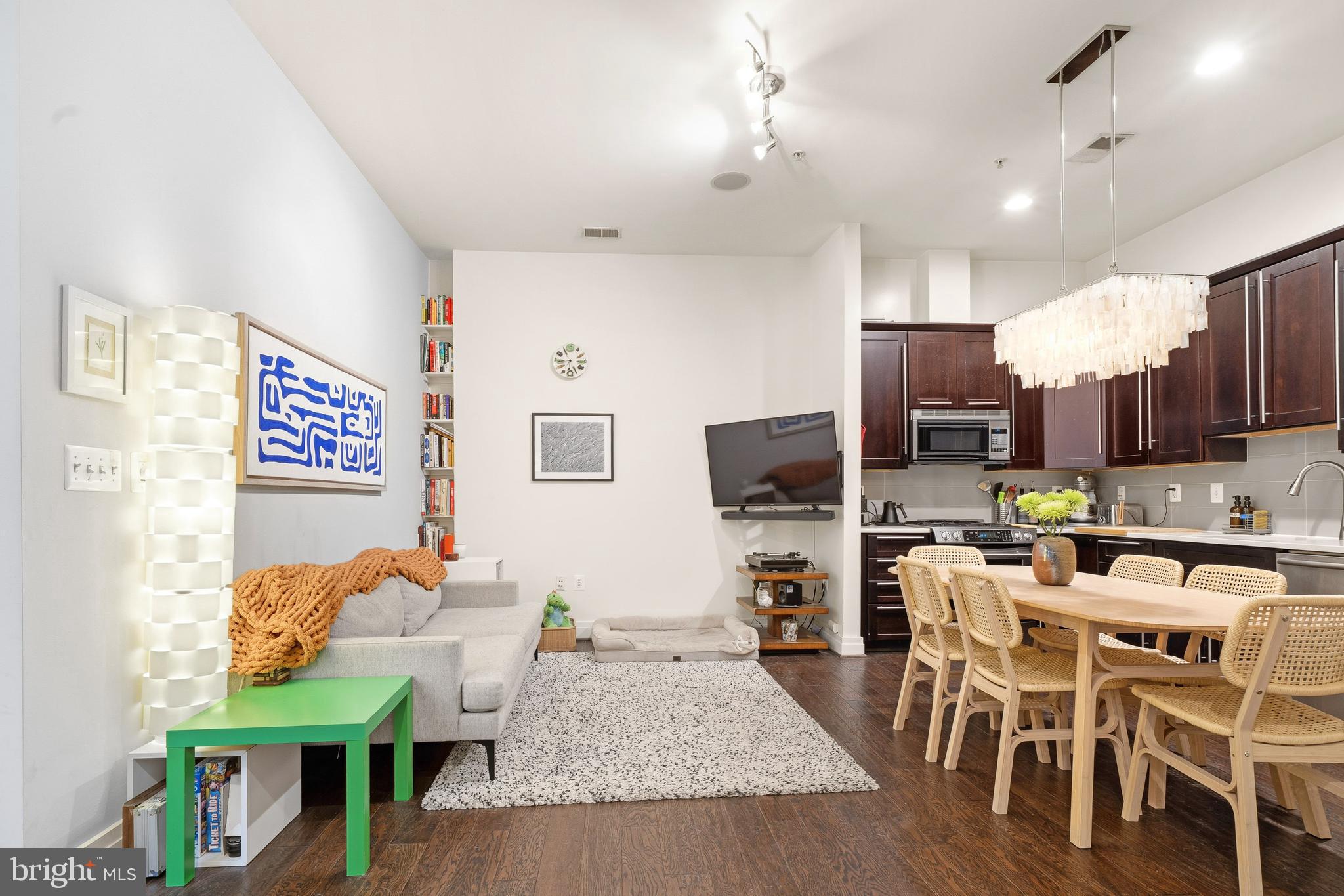 1307 CLIFTON STREET NW 24