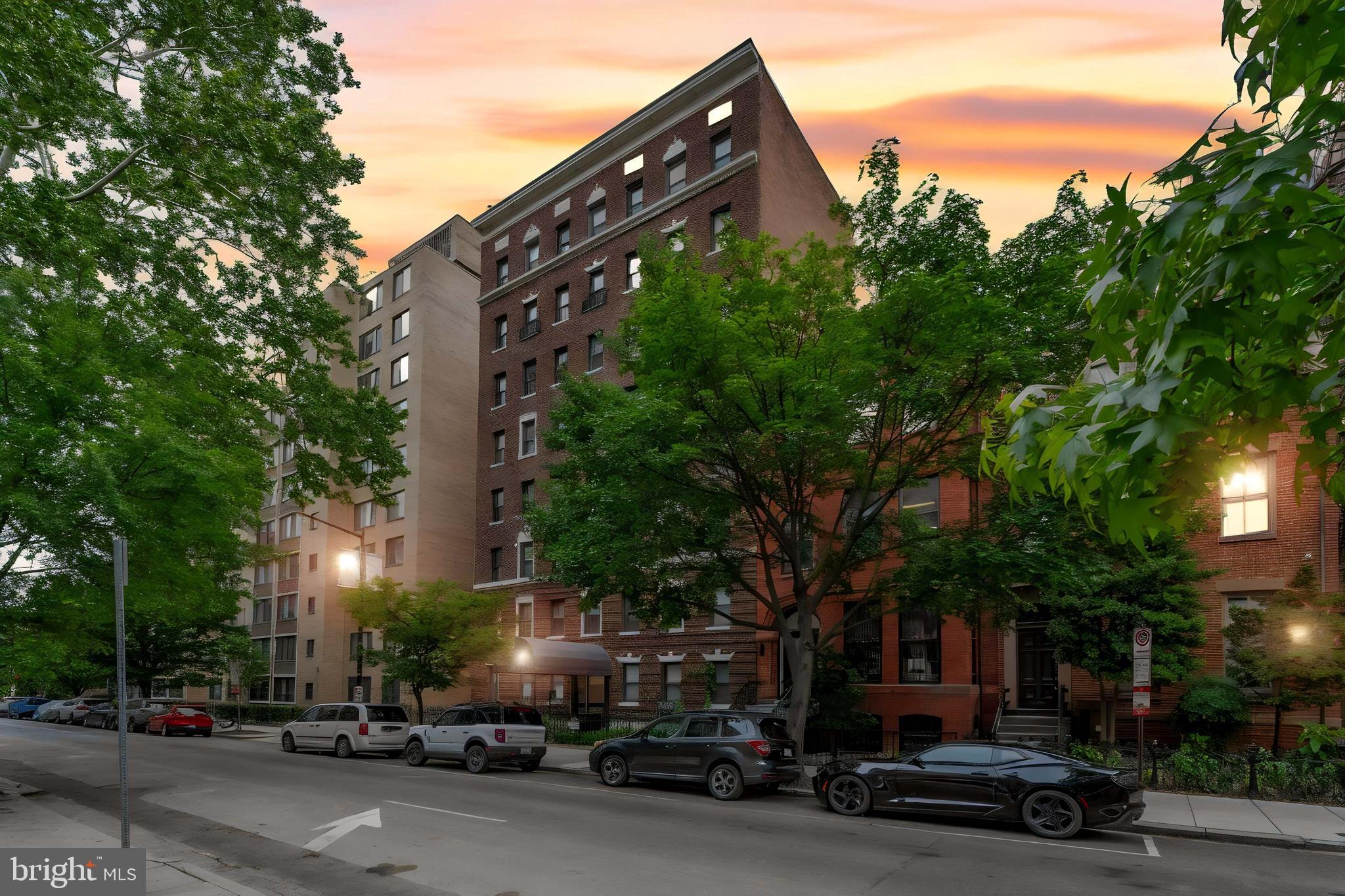 1125 12TH STREET NW 81