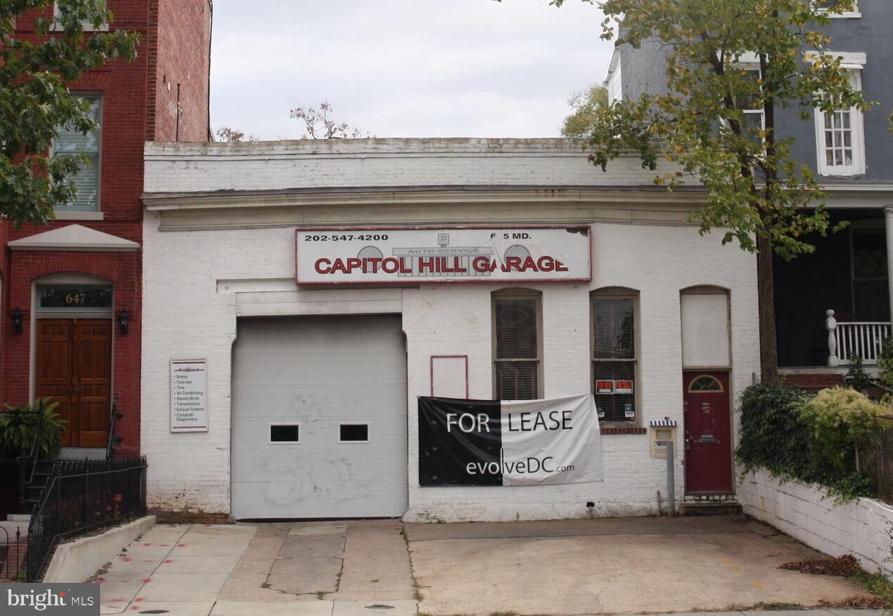 645 MARYLAND AVENUE NE 301