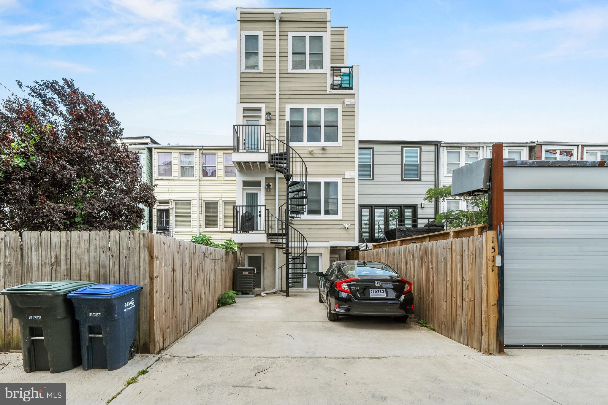 1509 D STREET NE 2