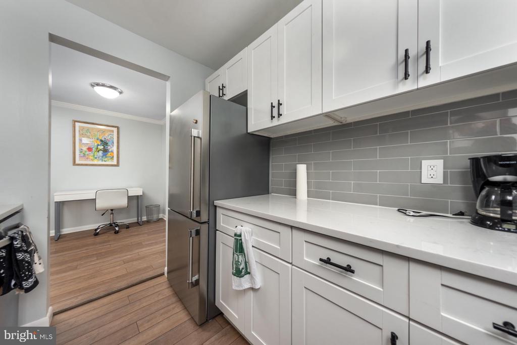 305 C STREET NE Unit: 104
