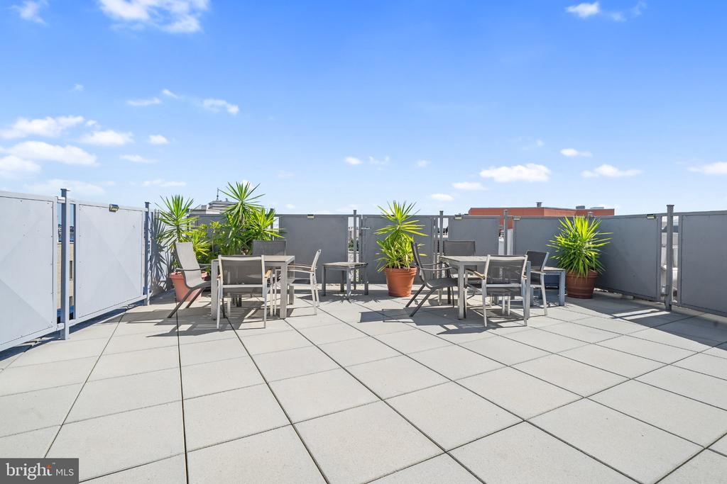 1239 VERMONT AVENUE NW Unit: 102