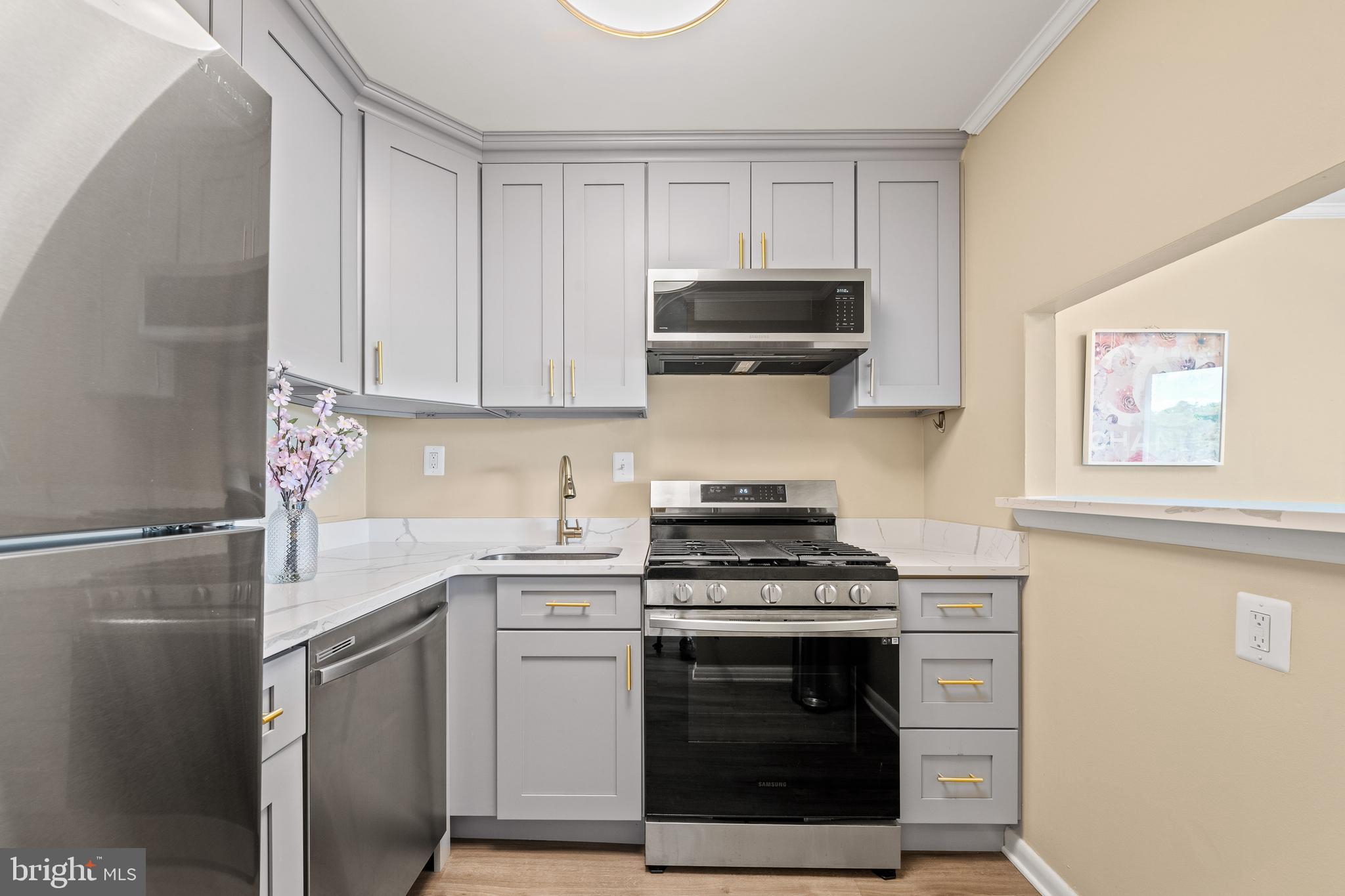 4600 S Four Mile Run Dr S #911