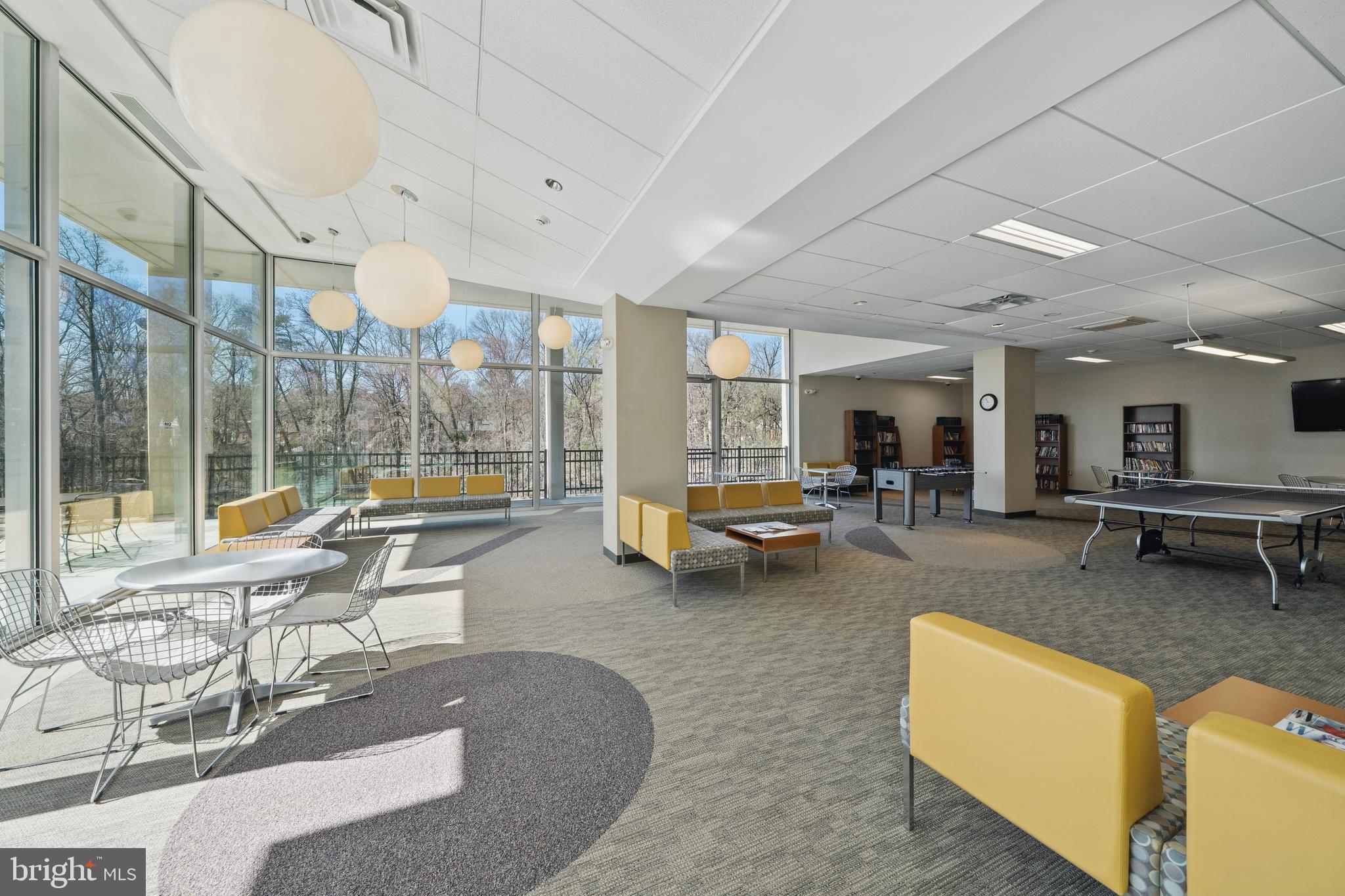 4600 S Four Mile Run Dr S #911