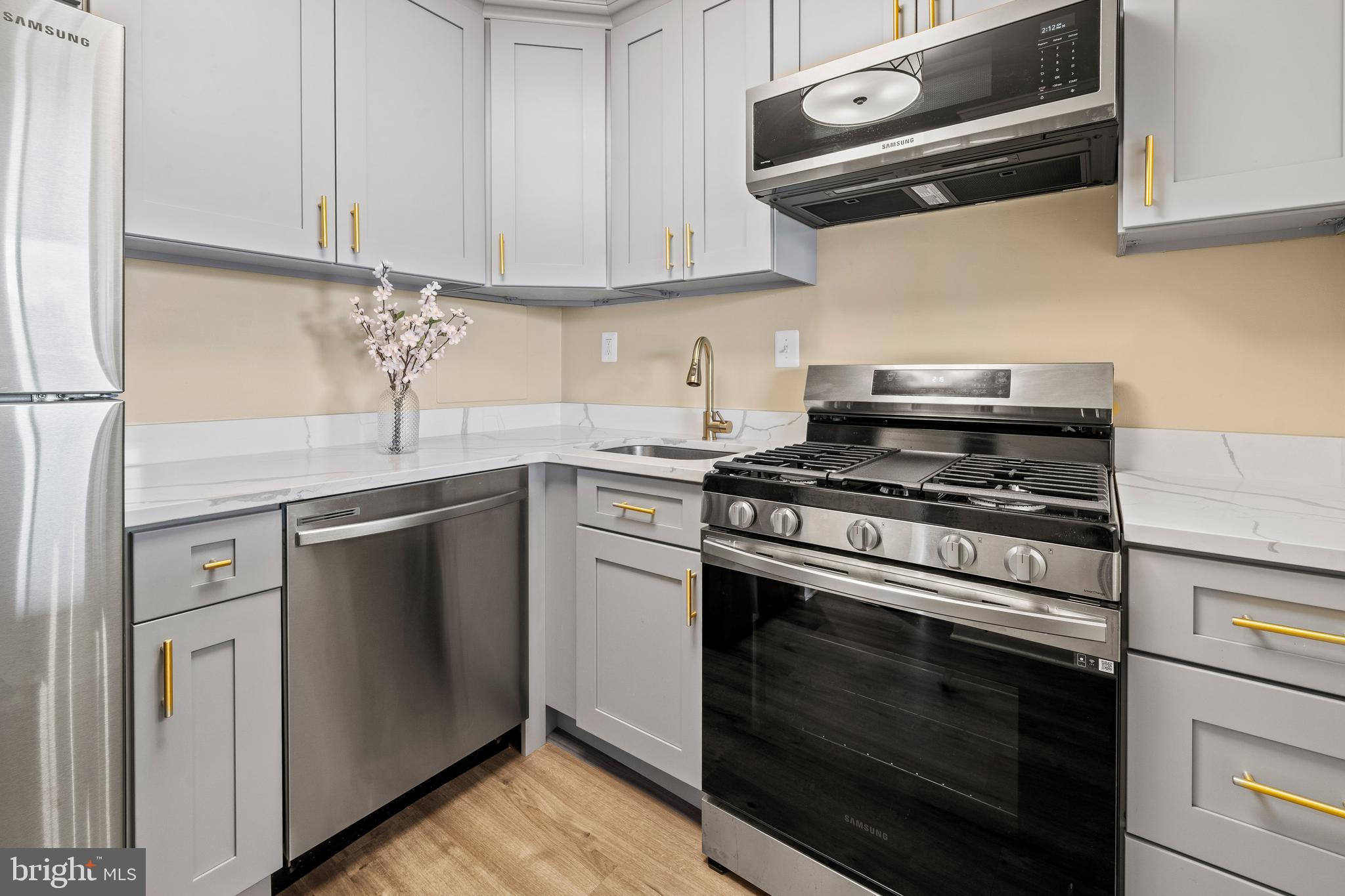 4600 S Four Mile Run Dr S #911