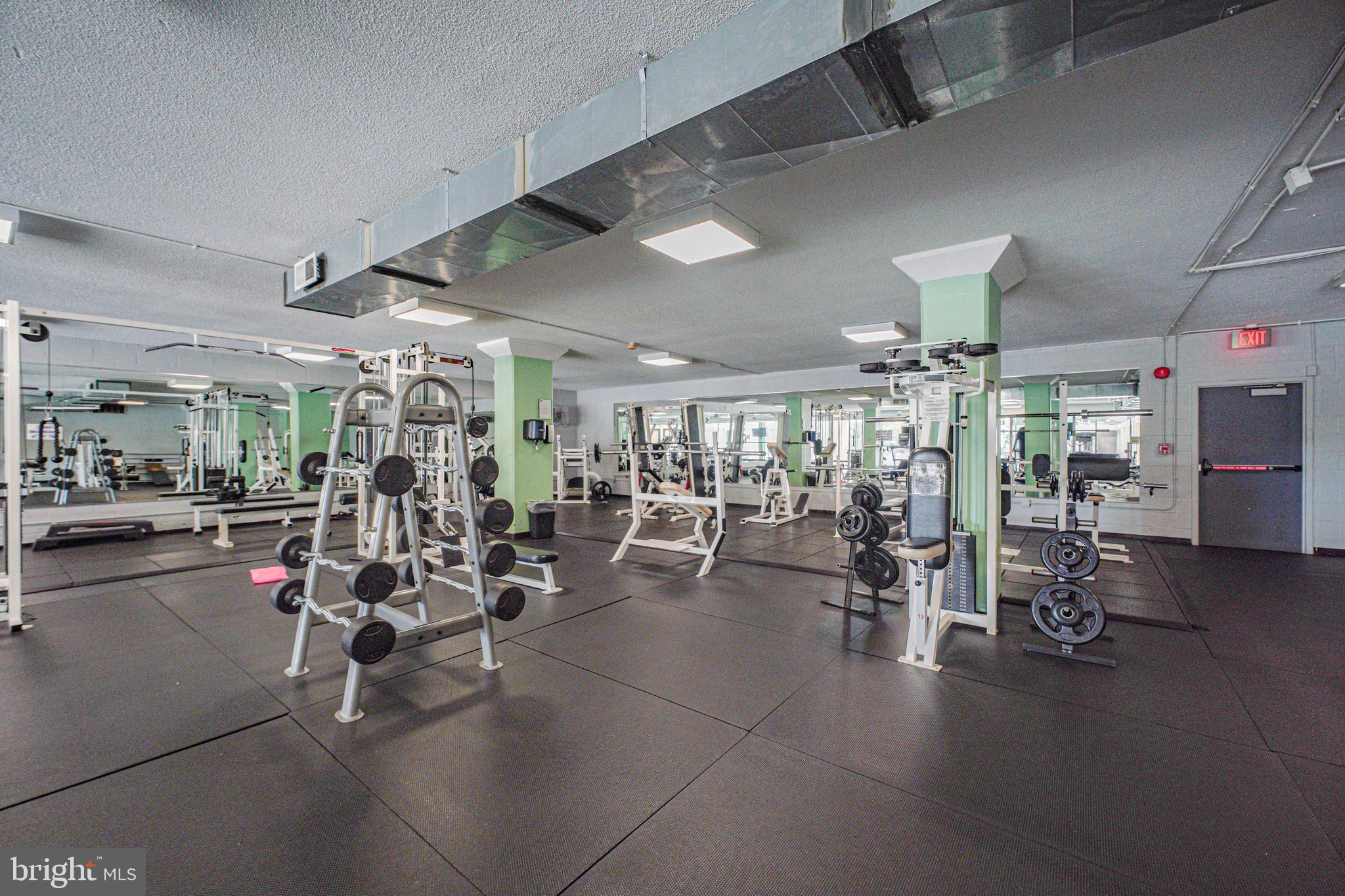 4600 S Four Mile Run Dr S #911